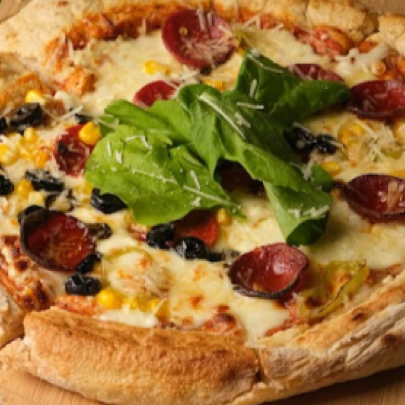 SUCUKLU PİZZA